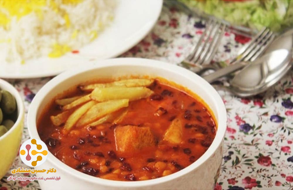 خورشت قیمه با گوشت بوقلمون + برنج قهوه‌ای